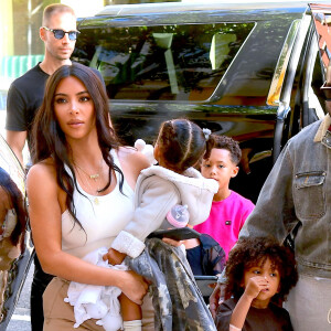 Kim Kardashian et Kanye West vont au Sunday Service du rappeur avec leurs enfants, le 29 septembre 2019. 