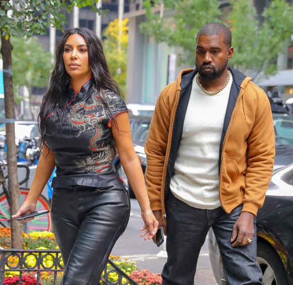 Kim Kardashian et Kanye West vont déjeuner au Milos, à New York, le 25 octobre 2019. 