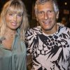 Exclusif - Nagui et sa femme Mélanie Page en couple pour voir François-Xavier Demaison et François Berléand à l'honneur dans la pièce "Par le Bout du Nez" lors du Festival de Ramatuelle, le 2 août 2020. © Cyril Bruneau / Festival de Ramatuelle / Bestimage