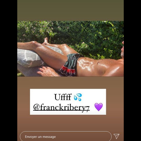 Wahiba Ribéry a publié une photo du torse musclé et bronzé de son mari, Franck Ribéry, prise lors de leurs vacances. Le 8 août 2020.