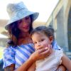 Julia Paredes heureuse avec sa fille Luna, le 1er août 2020