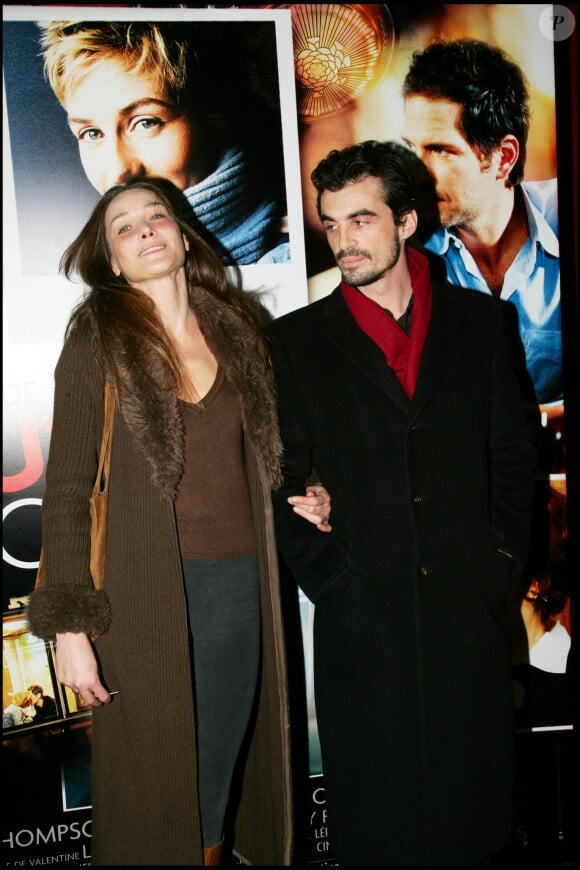 Carla Bruni et Rapahel Enthoven - Avant-première de Fauteuil d'orchestre, à Paris, en février 2006