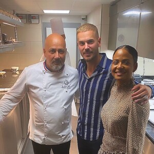 M. Pokora et sa chérie Christina Milian dinent à la Tour Eiffel, à Paris. Instagram.