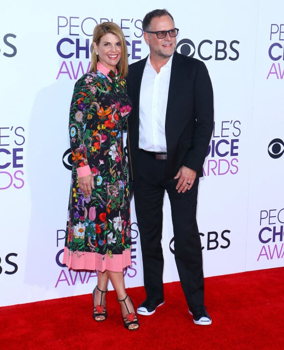 Lori Loughlin et Dave Coulier - Arrivées à la soirée des People's Choice awards à Los Angeles, Californie, Etats-Unis.