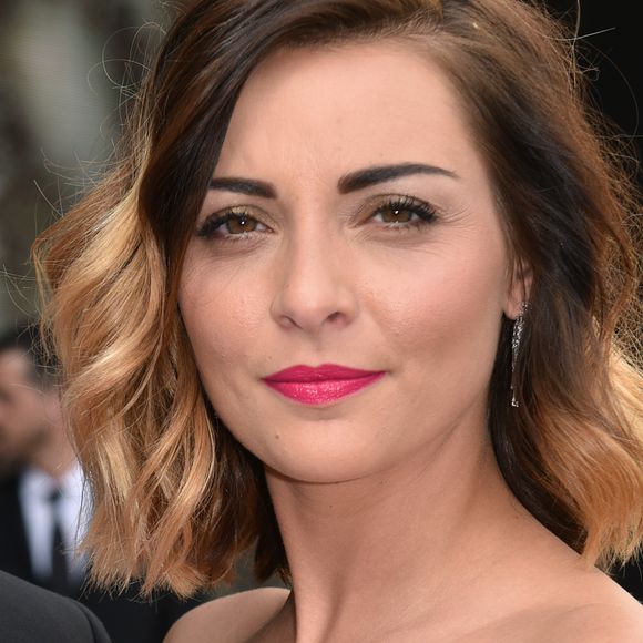 Priscilla Betti à la sortie de l'hôtel Majestic pendant le 70e Festival International du film de Cannes, France, le 18 mai 2017. © Giancarlo Gorassini/Bestimage