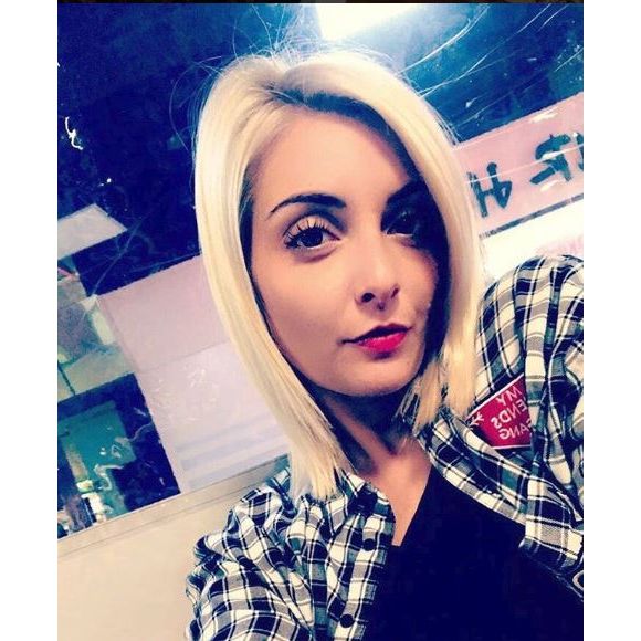 Priscilla Betti blonde, Instagram, octobre 2017.