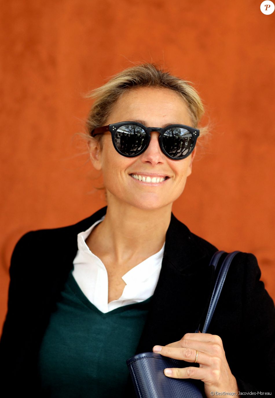 Anne-Sophie Lapix - Célébrités dans le village des internationaux de France de tennis de Roland Garros à Paris, France, le 8 juin 2019. ©Jacovides-Moreau / Bestimage