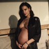 Jade Leboeuf, enceinte de son premier enfant et photographiée par son mari Stephane Rodrigues. Mai 2020.