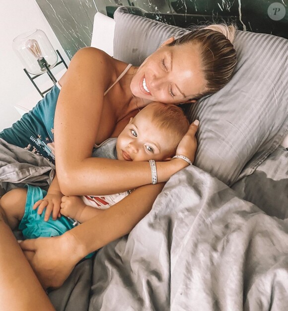 Jessica Thivenin avec son fils Maylone, août 2020