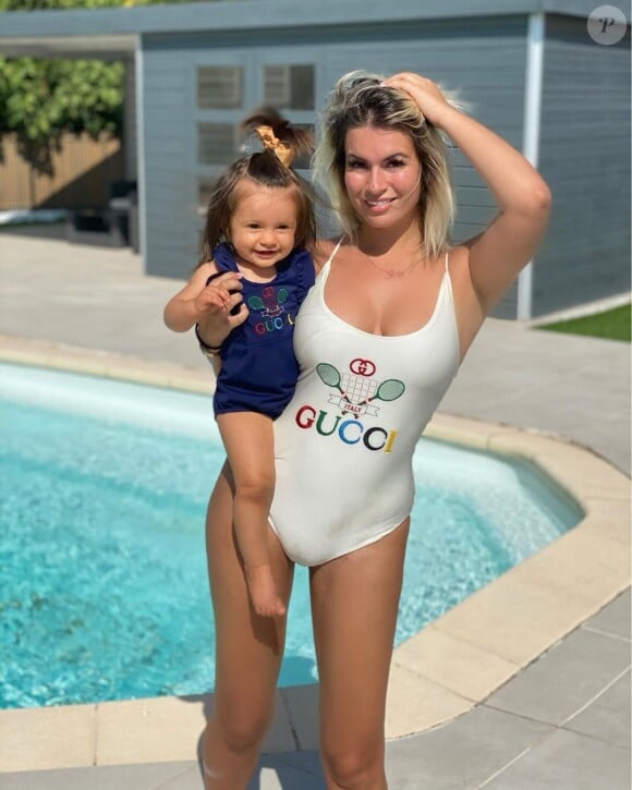 Carla Moreau avec sa fille Ruby, le 16 août 2020