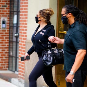 Exclusif - Mariah Carey porte un masque lors de l'épidémie de Coronavirus (COVID-19) à New York, le 6 juillet 2020. 