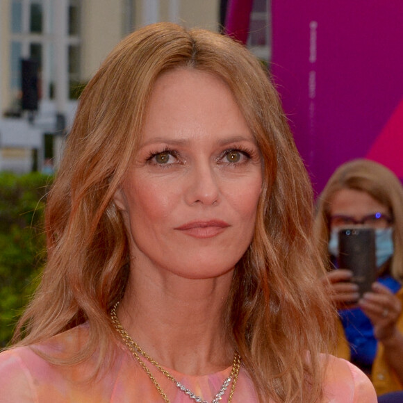 Vanessa Paradis - Ouverture du 46e festival du film américain de Deauville, le 4 septembre 2020. Photo @Julien Reynaud/APS-Medias/ABACAPRESS.COM