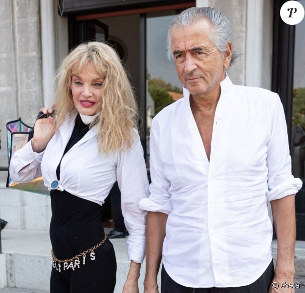 Arielle Dombasle et Bernard Henri-Lévy au Festival du Film de Venise début septembre 2020. 
