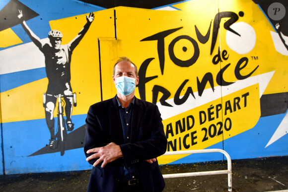 Exclusif - Christian Prudhomme, le directeur du Tour de France, durant le dévoilement des fresques de l'artiste Otom sous le pont du stade Allianz Riviera à Nice, le 25 août 2020. © Bruno Bebert / Bestimage