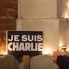 Manifestation de soutien à "Charlie Hebdo", place du Capitole à Toulouse, le 7 janvier 2015 après l'attaque terroriste au siège de "Charlie Hebdo" à Paris qui a fait 12 morts dont les dessinateurs Charb, Cabu, Tignous et Georges Wolinski et 2 policiers.