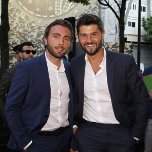 Christophe Beaugrand et son mari Ghislain Gerin aux arrivées de la 10ème édition du "Global Gift Gala" à l'hôtel Four Seasons George V à Paris, le 3 juin 2019. © Denis Guignebourg/Bestimage 