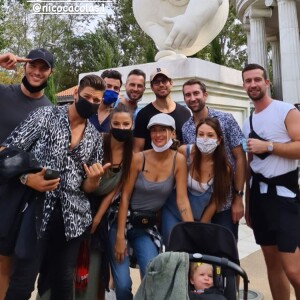 Rayane Bensetti au parc Asterix avec Denitsa Ikonomova.