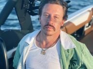 Macklemore : Bouclettes et moustache, le rappeur dévoile son nouveau look