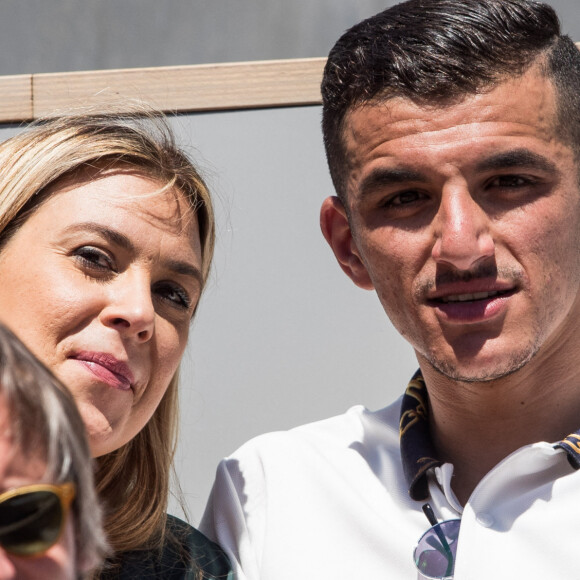 Marion Bartoli et son nouveau compagnon le joueur de football belge Yahya Boumediene dans les tribunes lors des internationaux de tennis de Roland Garros à Paris, France, le 2 juin 2019. © Jacovides-Moreau/Bestimage 