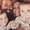Tiffany de "Mamans et Célèbres" avec son mari Justin et leurs filles Zélie et Romy