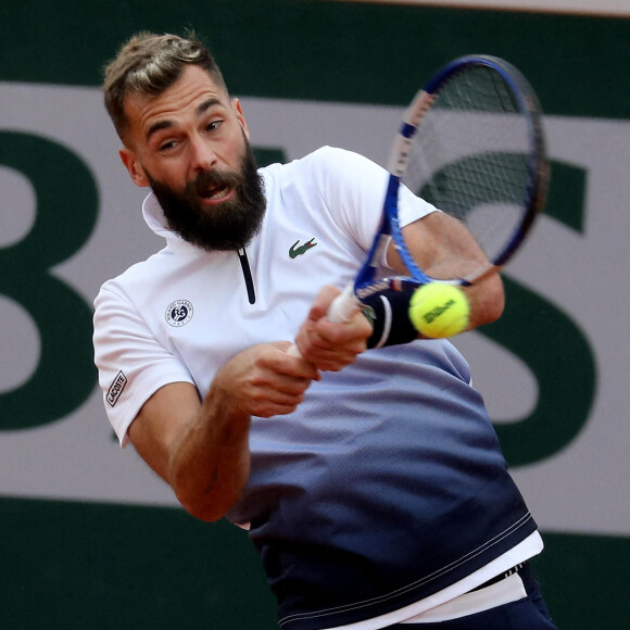 Benoit Paire se qualifie pour le deuxième tour des internationaux de tennis de Roland-Garros à Paris face au coréen Soonwoo Kwon (7-5, 6-4, 6-4) le 27 septembre 2020. © Dominique Jacovides / Bestimage