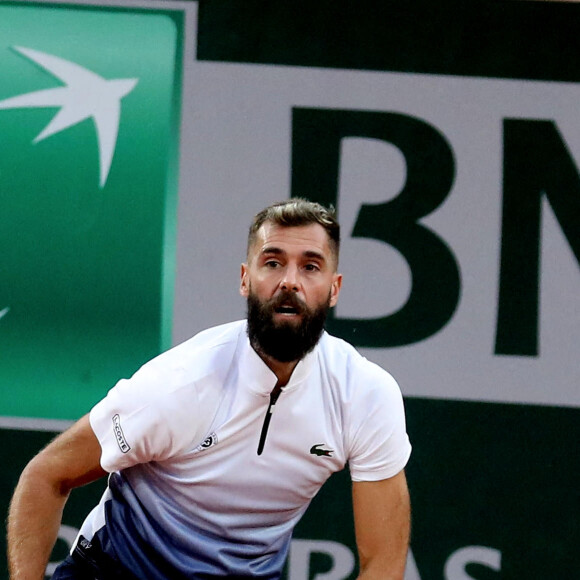 Benoit Paire se qualifie pour le deuxième tour des internationaux de tennis de Roland-Garros à Paris face au coréen Soonwoo Kwon (7-5, 6-4, 6-4) le 27 septembre 2020. © Dominique Jacovides / Bestimage