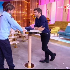 Agustin Galiana dans "Je t'aime etc." sur France 2, le 13 octobre 2020