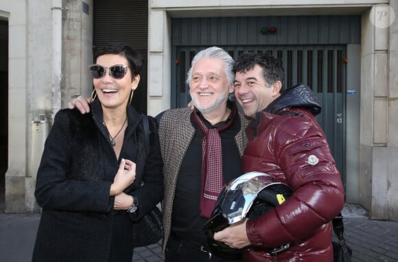 Exclusif - Cristina Cordula, Gilbert Rozon et Stéphane Plaza dans la rue à Paris le 3 février 2017. 