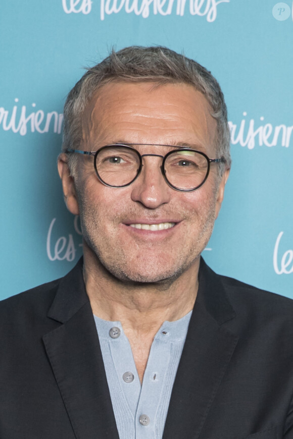 Exclusif - Laurent Ruquier - Photocall de la première du spectacle "Les Parisiennes" aux Folies Bergères à Paris le 24 mai 2018. © Olivier Borde - Pierre Perusseau/Bestimage 