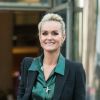 Laeticia Hallyday sort des locaux de la chaine TF1 à Boulogne Billancourt le 19 octobre 2018. Elle a enregistré une prestation télévisée qui sera diffusée en exclusivité le soir même pendant le journal de 20h.  