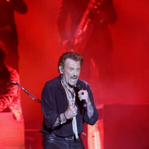 Exclusif - Johnny Hallyday en concert au Vélodrome à Arcachon, où 8500 personnes sont venues l'acclamer. Le 19 juillet 2016 © Patrick Bernard-Thibaud Moritz / Bestimage