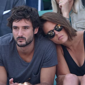 Info du 13 Août 2020 ( Laure Manaudou enceinte , un deuxième enfant avec Jérémy) - Laure Manaudou et son compagnon Jérémy Frérot (du groupe Fréro Delavega) dans les tribunes lors de la finale des Internationaux de tennis de Roland-Garros à Paris, le 7 juin 2015.