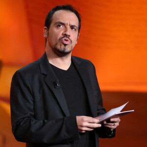 Alexandre Astier - Enregistrement de l'émission de Noel "La grande librairie" aux Folies-Bergere à Paris.