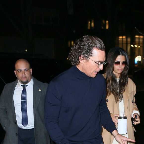 Matthew McConaughey et sa femme Camila Alves arrivent au spa "Maria Bonita" à New York, le 11 janvier 2020.