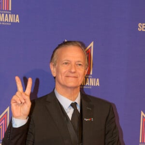 Francis Huster lors du photocall de la cérémonie de clôture du festival Series Mania 2019 à Lille le 30 mars 2019 © Stéphane Vansteenkiste / Bestimage 