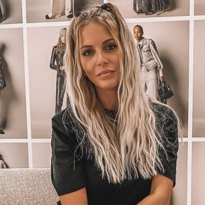 Jessica Thivenin s'est fait opérer pour avoir plus de volume au niveau des fesses - Instagram