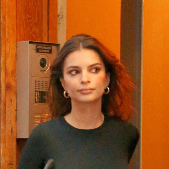 Emily Ratajkowski, enceinte de son premier enfant, à New York, le 26 octobre 2020. Photo by Christopher Peterson/Splash News/ABACAPRESS.COM