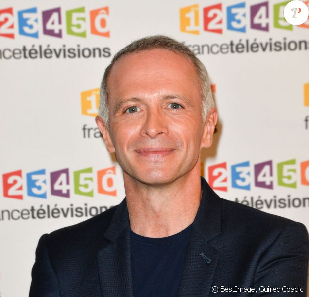 Samuel Étienne lors du photocall de la présentation de la nouvelle dynamique 2017-2018 de France Télévisions. © Guirec Coadic/Bestimage