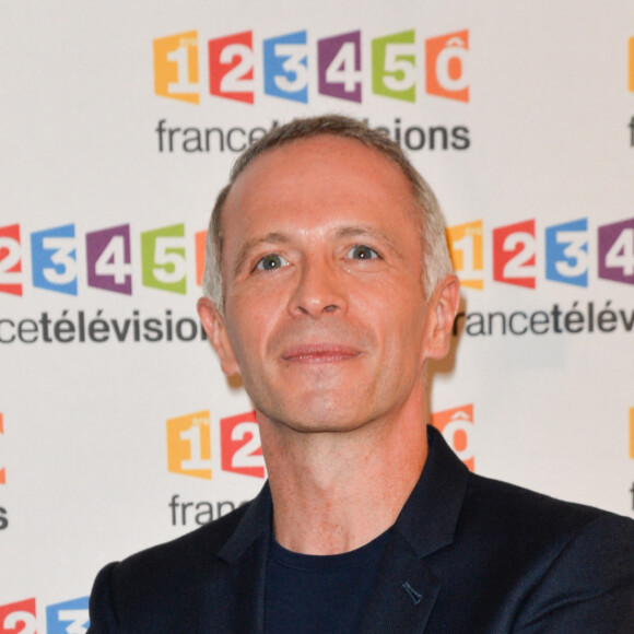 Samuel Étienne lors du photocall de la présentation de la nouvelle dynamique 2017-2018 de France Télévisions. Paris, le 5 juillet 2017. © Guirec Coadic/Bestimage 
