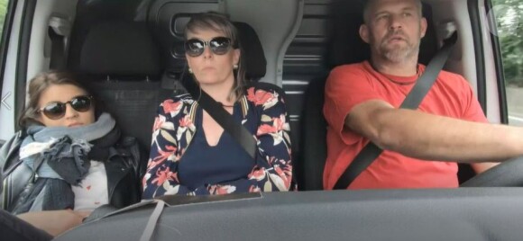 Laurent de "L'amour est dans le pré 2020", ambiance tendue avec ses prétendantes Charlotte et Emilie dans l'épisode du 2 novembre, sur M6