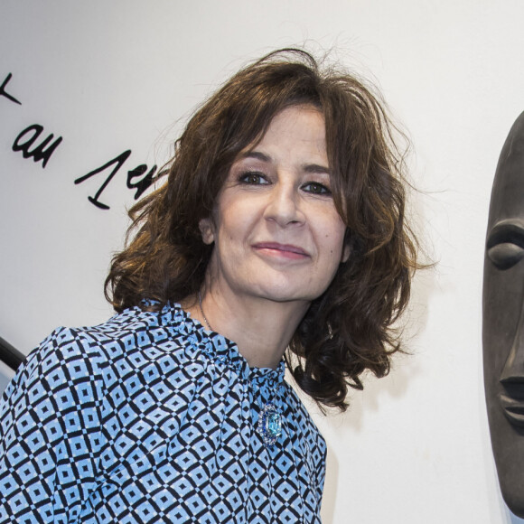 Valérie Lemercier - Soirée pour l'inauguration de l'installation de Mimi Liberté designed by Michel Klein "Mimi et Lili sont au 1er" dans la nouvelle boutique Montaigne Market au 18 avenue Matignon dans le 8ème à Paris le 26 juin 2018. © Olivier Borde/Bestimage