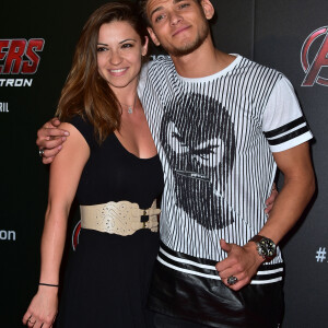 Rayane Bensetti et Denitsa Ikonomova - Avant-première du film "Avengers : L'ère d'Ultron" au cinéma UGC Normandie à Paris, le 21 avril 2015.