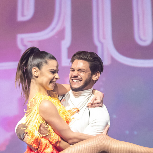 Denitsa Ikonomova et Rayane Bensetti - La troupe "EntreNous By D'Pendanse" en tournée au Dôme de Paris - Palais des Sports, à Paris, France, le samedi 7 Mars 2020. © Cyril Moreau/Bestimage