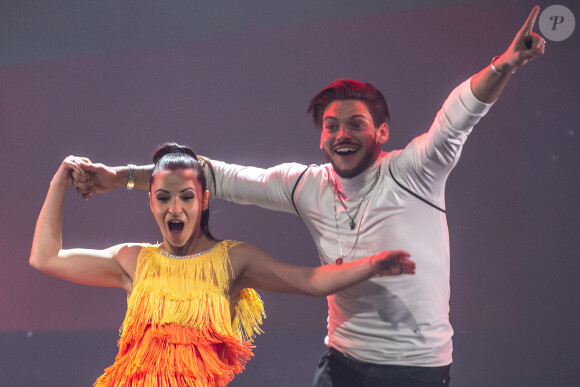 Denitsa Ikonomova et Rayane Bensetti - La troupe "EntreNous By D'Pendanse" en tournée au Dôme de Paris - Palais des Sports, à Paris, France, le samedi 7 Mars 2020. © Cyril Moreau/Bestimage