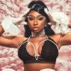 La rappeuse Megan Thee Stallion figure sur la campagne des fêtes de Savage X Fenty.
