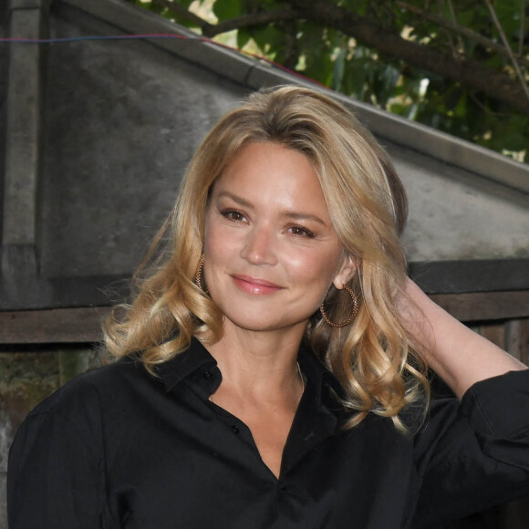 Virginie Efira - Photocall du film "Adieu les Cons" - Festival du film Francophone d'Angoulême 2020 le 29 Août 2020. © Guirec Coadic / Bestimage 