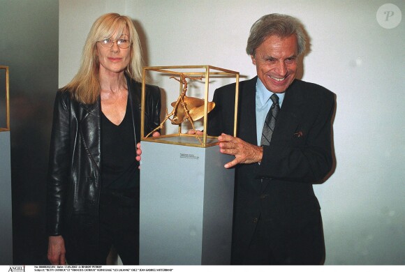 Betty Catroux et son mari François Catroux à Paris en mai 2002.