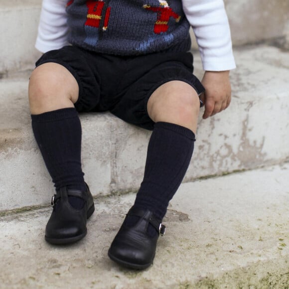 Photos officielles du prince George d'Angleterre pour les voeux de Noël. Le 13 décembre 2014.