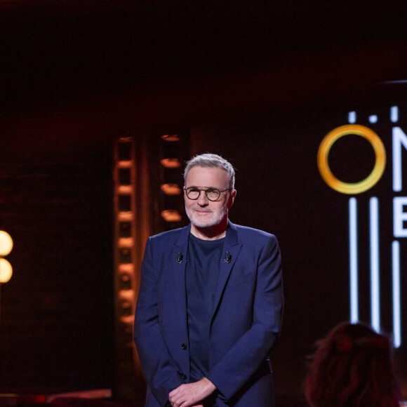 Exclusif - Laurent Ruquier - Pendant l'enregistrement de l'émission On Est Presque En Direct, présentée par L.Ruquier, et diffusée sur France 2 avec pour invités : M.Kaye, C.Bruni, L.Salamé, R.Bachelot, G.C Malade, D.Foenkinos et d'autres à Paris le 14 novembre 2020. © Jack Tribeca / Bestimage 