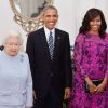 La reine Elisabeth II d'Angleterre et le prince Philip, duc d'Edimbourg reçoivent le président américain Barack Obama et sa femme la première dame Michelle Obama dans la salle Oak au palais de Windsor, le 22 avril 2016 pour un déjeuner privé. 